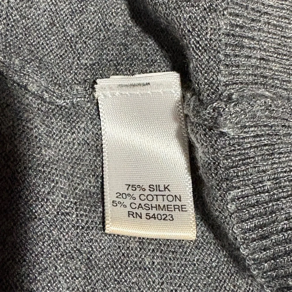 Banana Republic elegant light